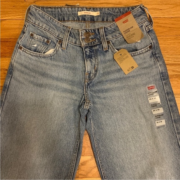 Levi’s super low loose jeans - Picture 2 of 7